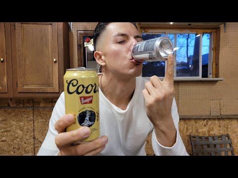 Coors Banquet vs Coors Light: A Battle of Coors